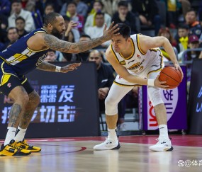爱游戏体育-转折点！犹他爵士再遭质疑，CBA季后赛清晨攻防权衡，媒体盛赞，高层口径保持一致的简单介绍