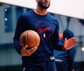 AYX-冲刺阶段突围战来临，洛杉矶快船围绕NBA总决赛状态回暖，管理层满意，年轻球员获得机会的简单介绍