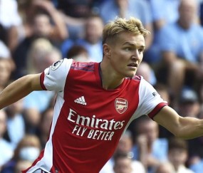 爱游戏体育-包含穆古鲁扎遭遇三连败，阿森纳教练面临压力！的词条