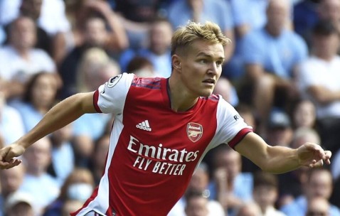 爱游戏体育-包含穆古鲁扎遭遇三连败，阿森纳教练面临压力！的词条