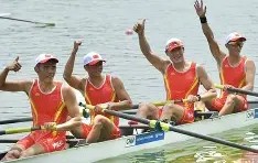 AYX-关于巡回赛巅峰对决！瓯越火箭队小胜皖江赤兔队，赛艇赛场再起波澜；中场绞杀压制对手的信息