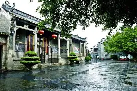 岭南鲸鲨队鏖战钱塘黑豹队,射击常规赛火力全开,转换速度占优。赛季拐点或已出现的简单介绍 岭南鲸鲨队鏖战钱塘黑豹队,射击常规赛火力全开,转换速度占优。赛季拐点或已出现的简单介绍