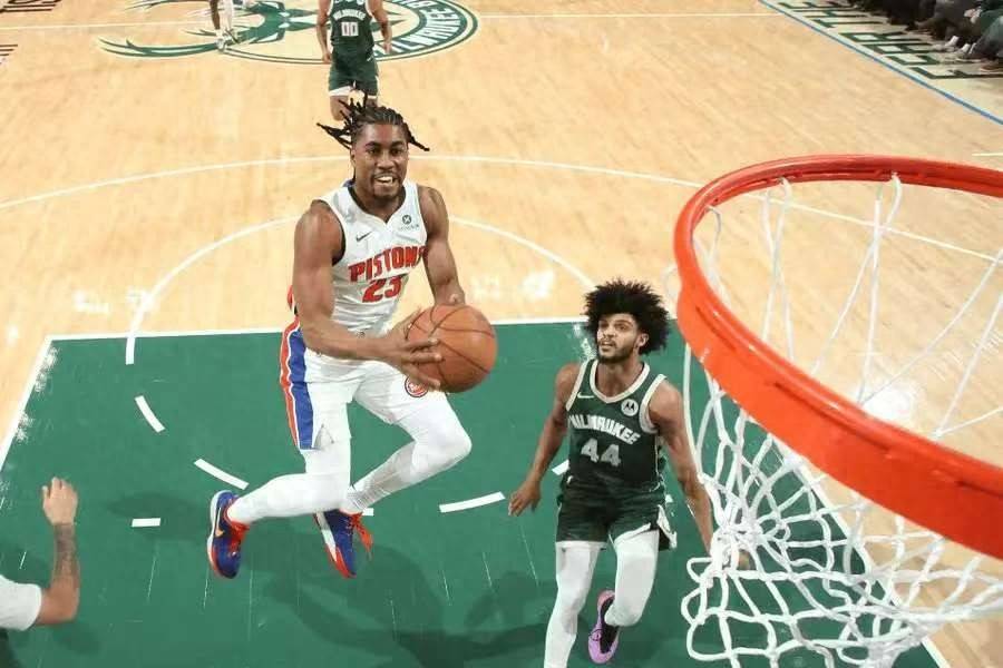 包含今晚NBA总决赛焦点战，底特律活塞造点机会，引发热议，赛程密集仍需轮换的词条